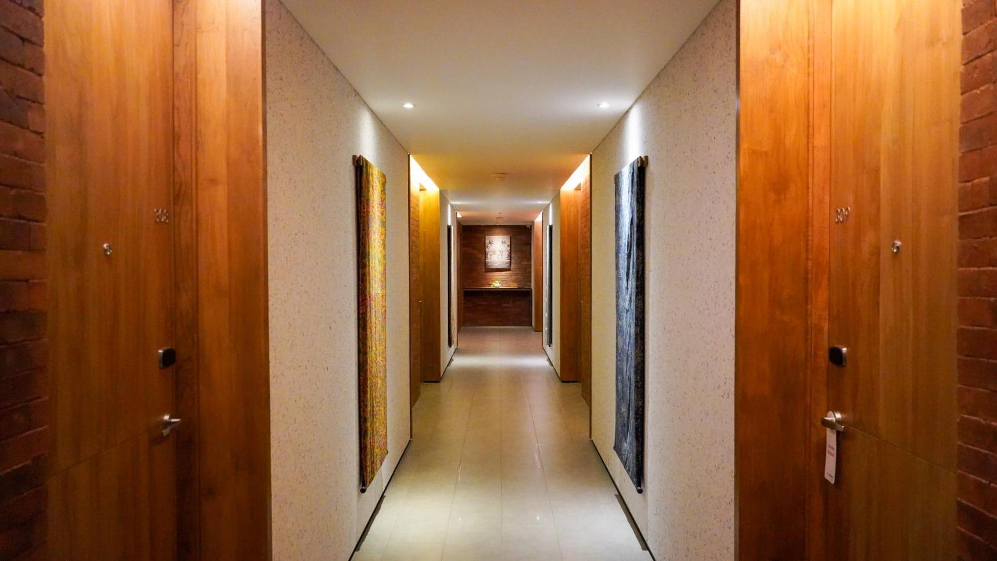 Nagomi Suites & Hotel Jakarta Exterior photo