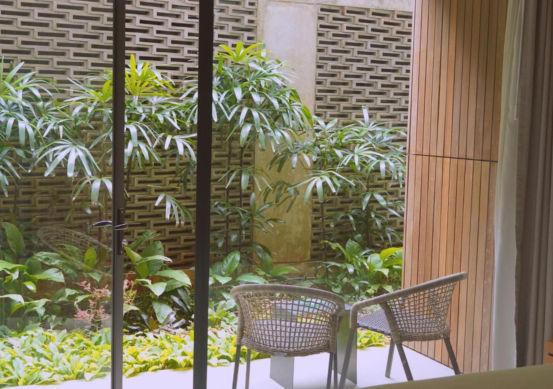 Nagomi Suites & Hotel Jakarta Exterior photo